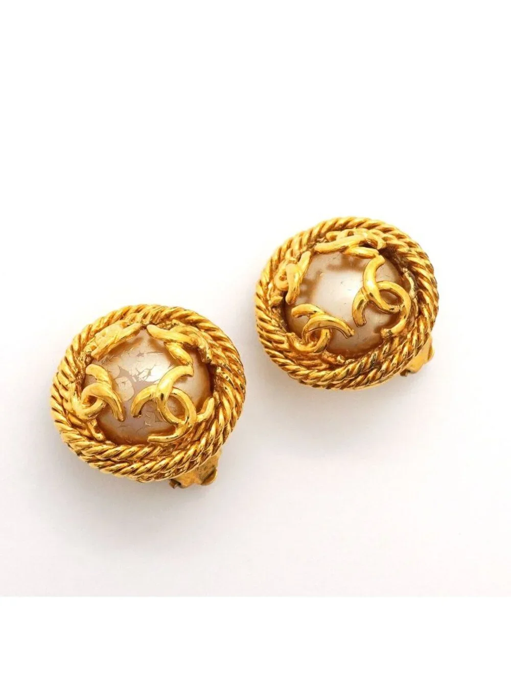 Chanel Earrings Vintage CC Logo Round Circle Gold Plated Faux Pearl